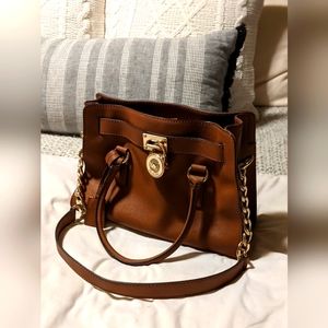 Michael kors gold & brown purse With Wallet